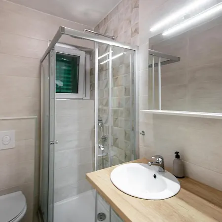Apartments Villa Luce Makarska Exterior photo