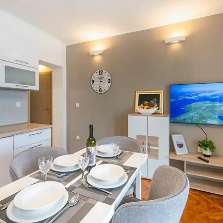 Apartments Villa Luce Makarska Exterior photo