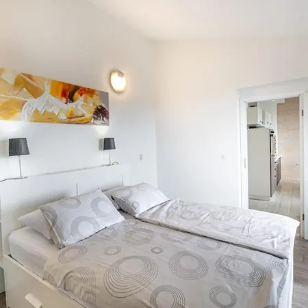 Apartments Villa Luce Makarska Exterior photo