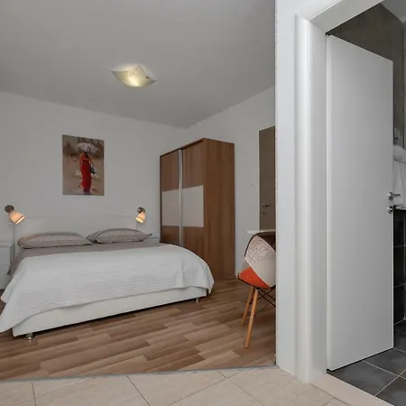 Apartments Villa Luce Makarska Exterior photo