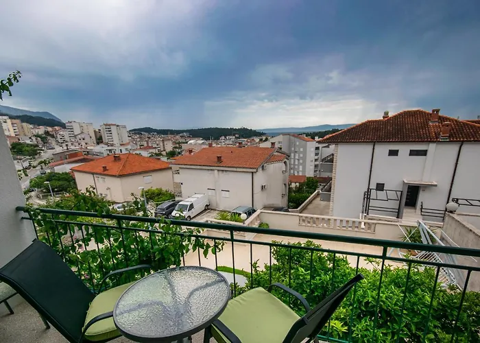 Apartments Villa Luce